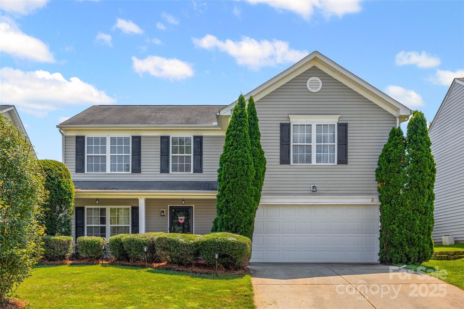 Property Photo:  3107 Huntington Ridge Court  NC 28105 