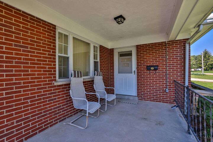 Property Photo: 5081 Belleview Avenue OH 45242