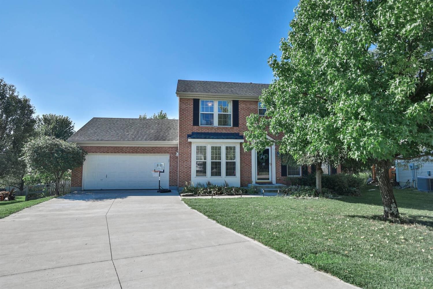 Property Photo:  229 Dickens Court  OH 45036 