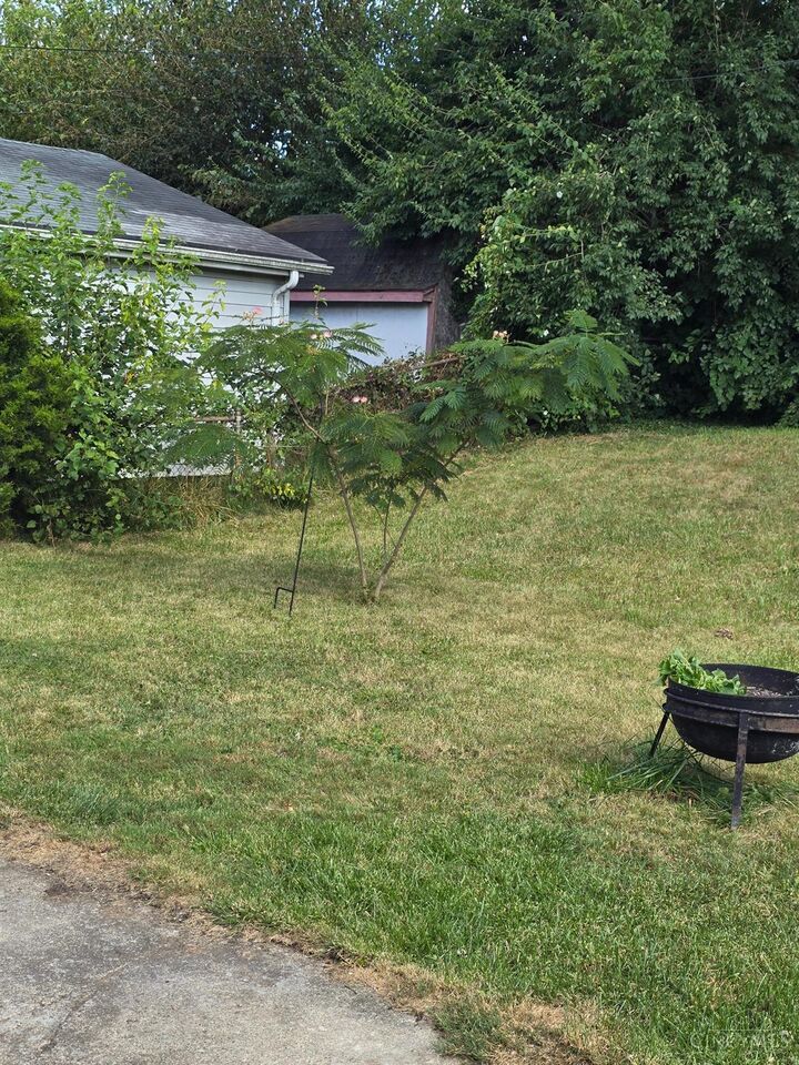 Property Photo:  1230 Ironwood Drive  OH 45324 