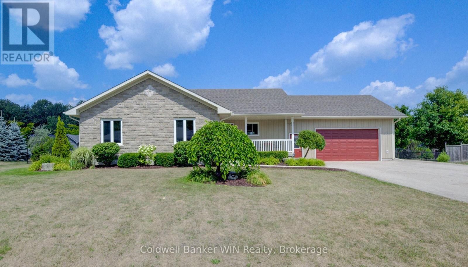 Property Photo: 22 Regency Drive ON N0G 1M0