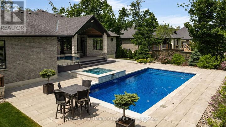 Property Photo:  7 Byers Street  ON L9X 2A3 