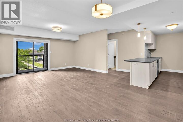 Property Photo:  2600 Sandwich West Parkway 209  ON N9H 2R6 
