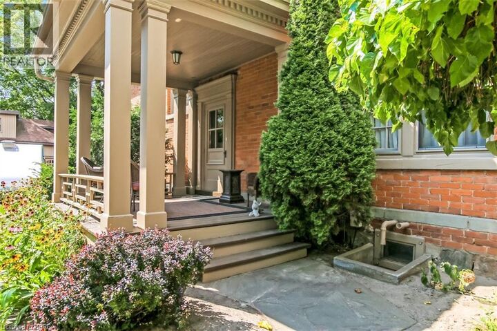 Property Photo:  138 St. James Street South  ON N0E 1Y0 