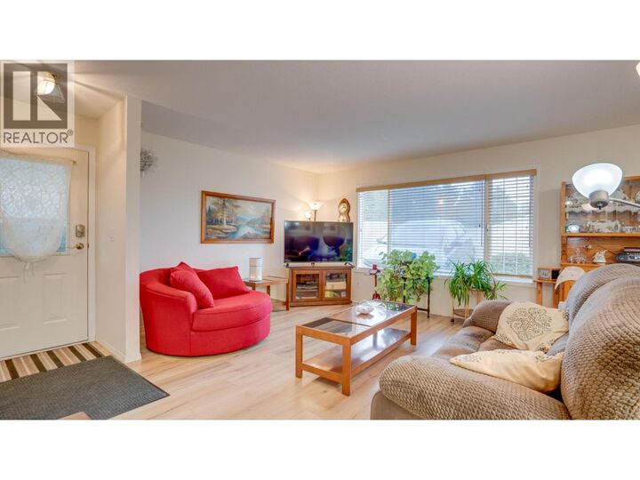 Photo de la propriété:  4600 Bella Vista Road 38  BC V1T 2N4 