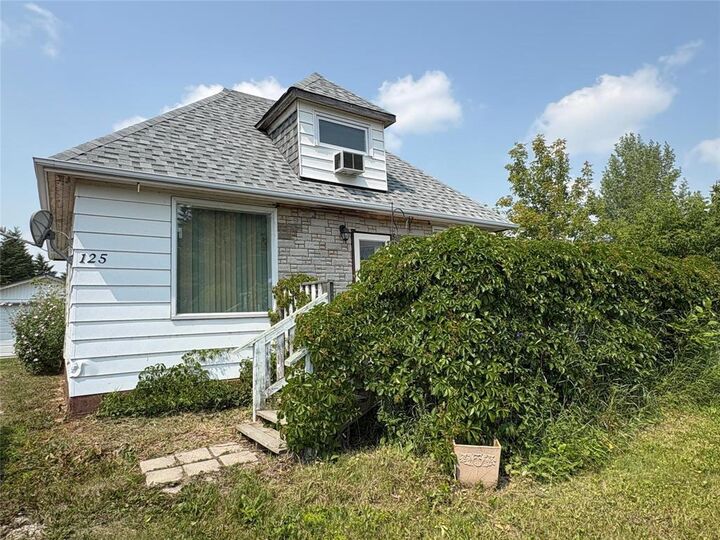 Property Photo:  125 Government Allowance Road Northwest  MB R0J 1J0 