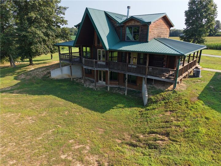 Property Photo: 1444 E 1000 North Road IL 62438