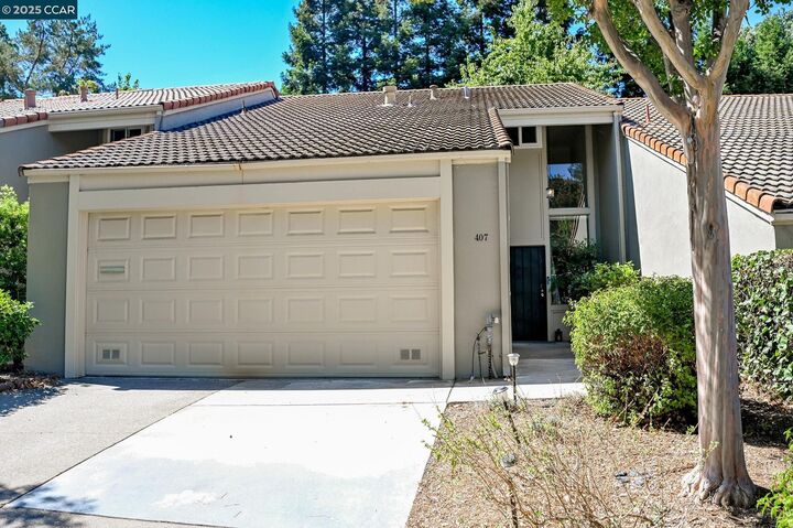 Property Photo:  407 Tampico  CA 94598 