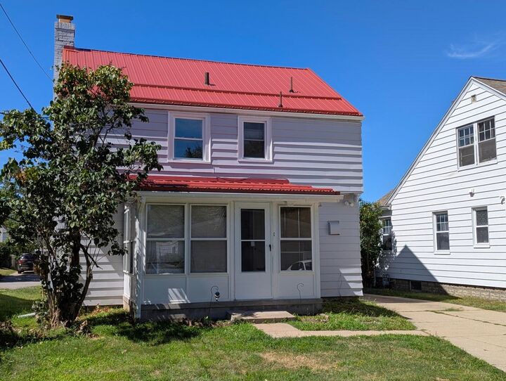 Property Photo:  2019 Eastlawn Parkway  PA 16510 