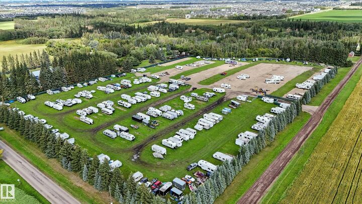Property Photo: 16815 41 Avenue SW AB T6Y 0H9