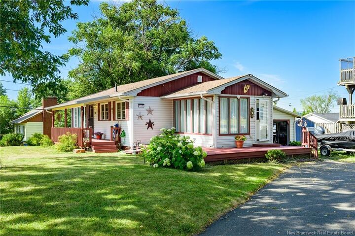 Property Photo:  107 Cherry Avenue  NB E3A 1Z1 