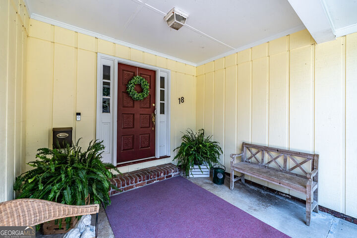 Property Photo: 18 Wellington Way SE GA 30161