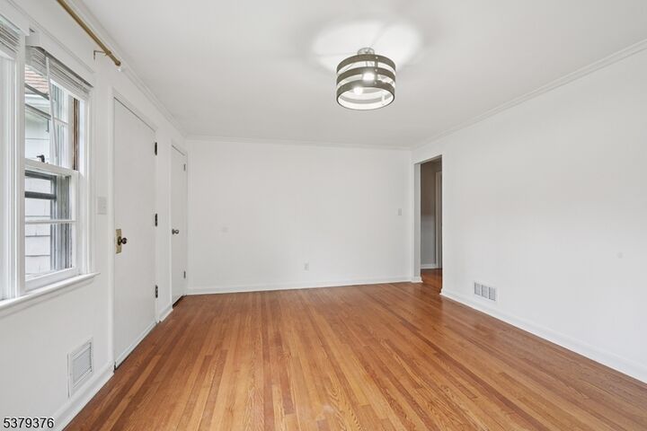 Property Photo:  24 Greenfield Ave  NJ 07901 
