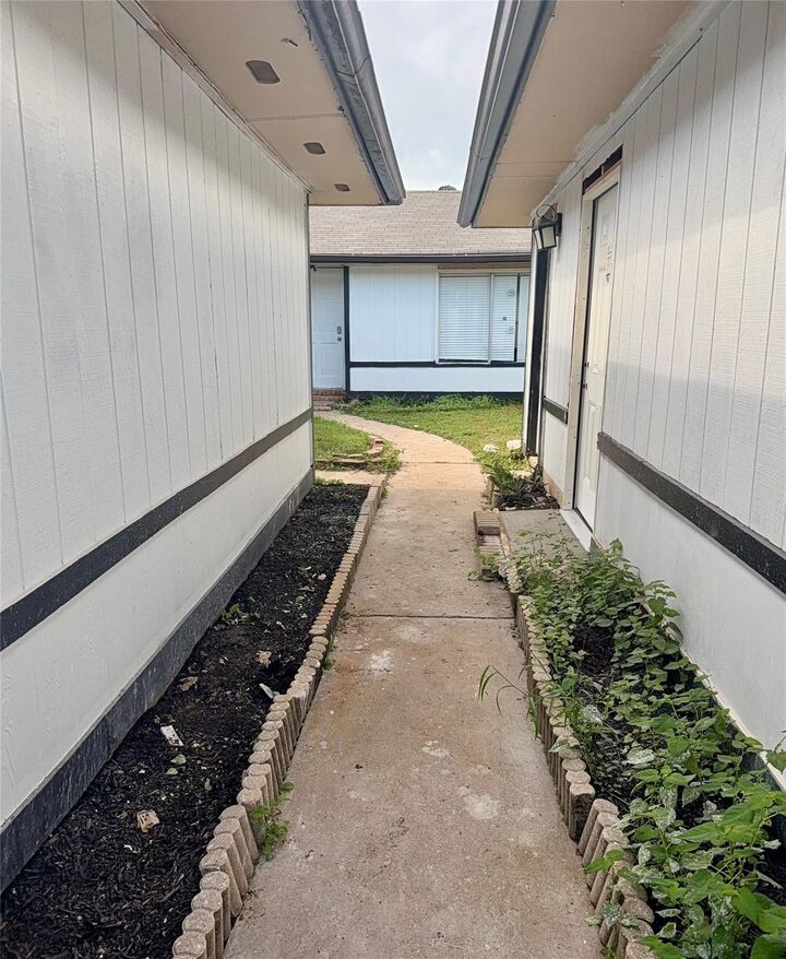 Property Photo: 13035 Bassford Drive TX 77099
