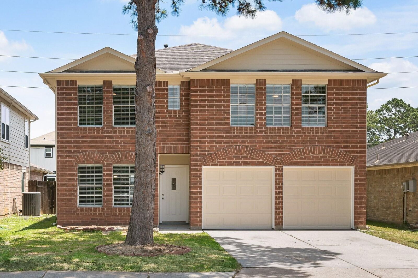 Property Photo: 19222 Wading River Drive TX 77375