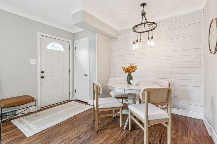 Property Photo: 3109 Holcomb Avenue IA 50310