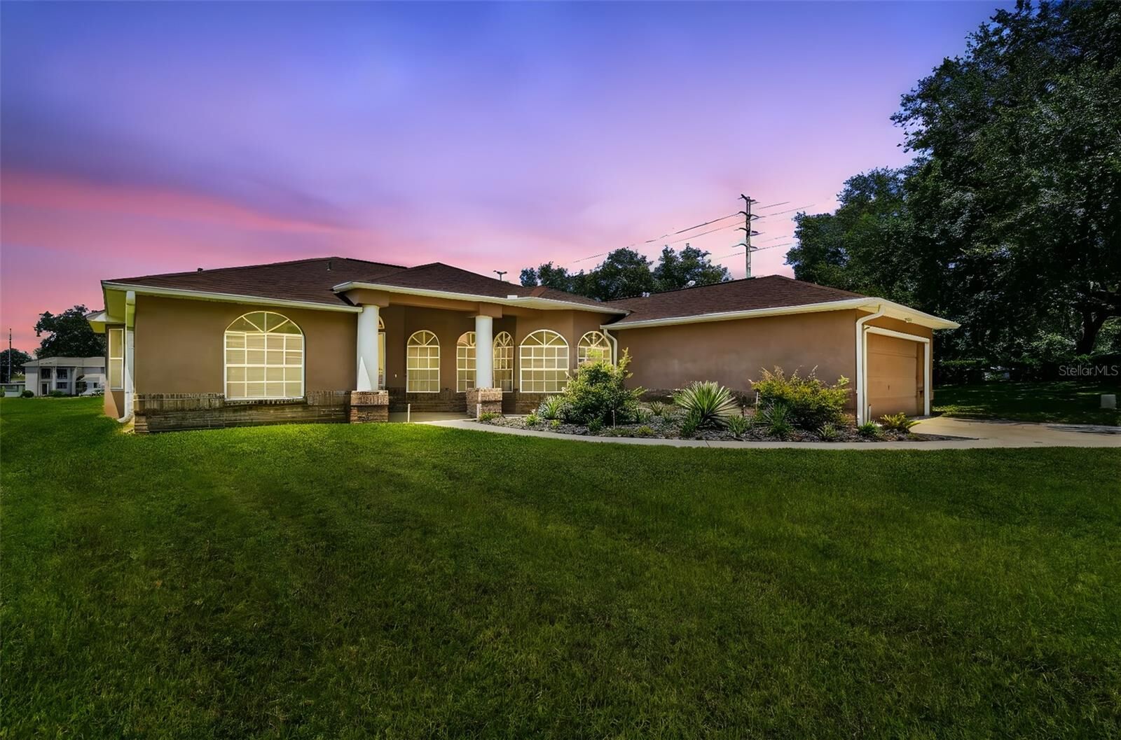 Property Photo:  6943 Stephens Path  FL 33542 