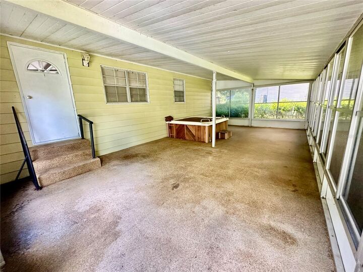 Property Photo:  220 Grove Ridge Drive  FL 33880 