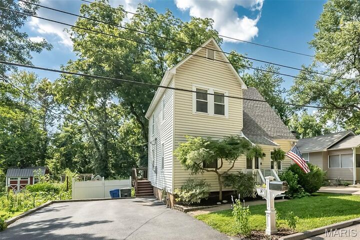 Property Photo: 14 Inez Avenue MO 63088