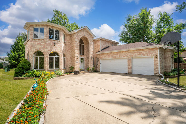 1007 Wildwood Lane  Mount Prospect IL 60056 photo