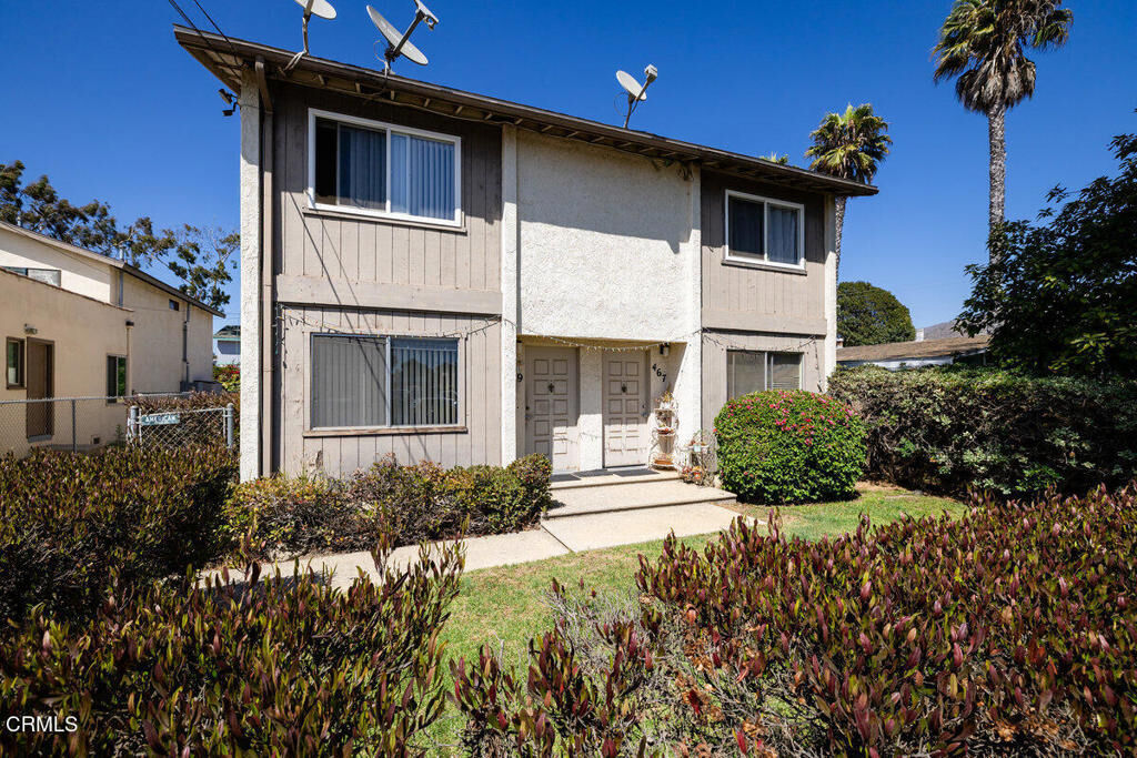 Property Photo: 467 W Simpson Street CA 93001