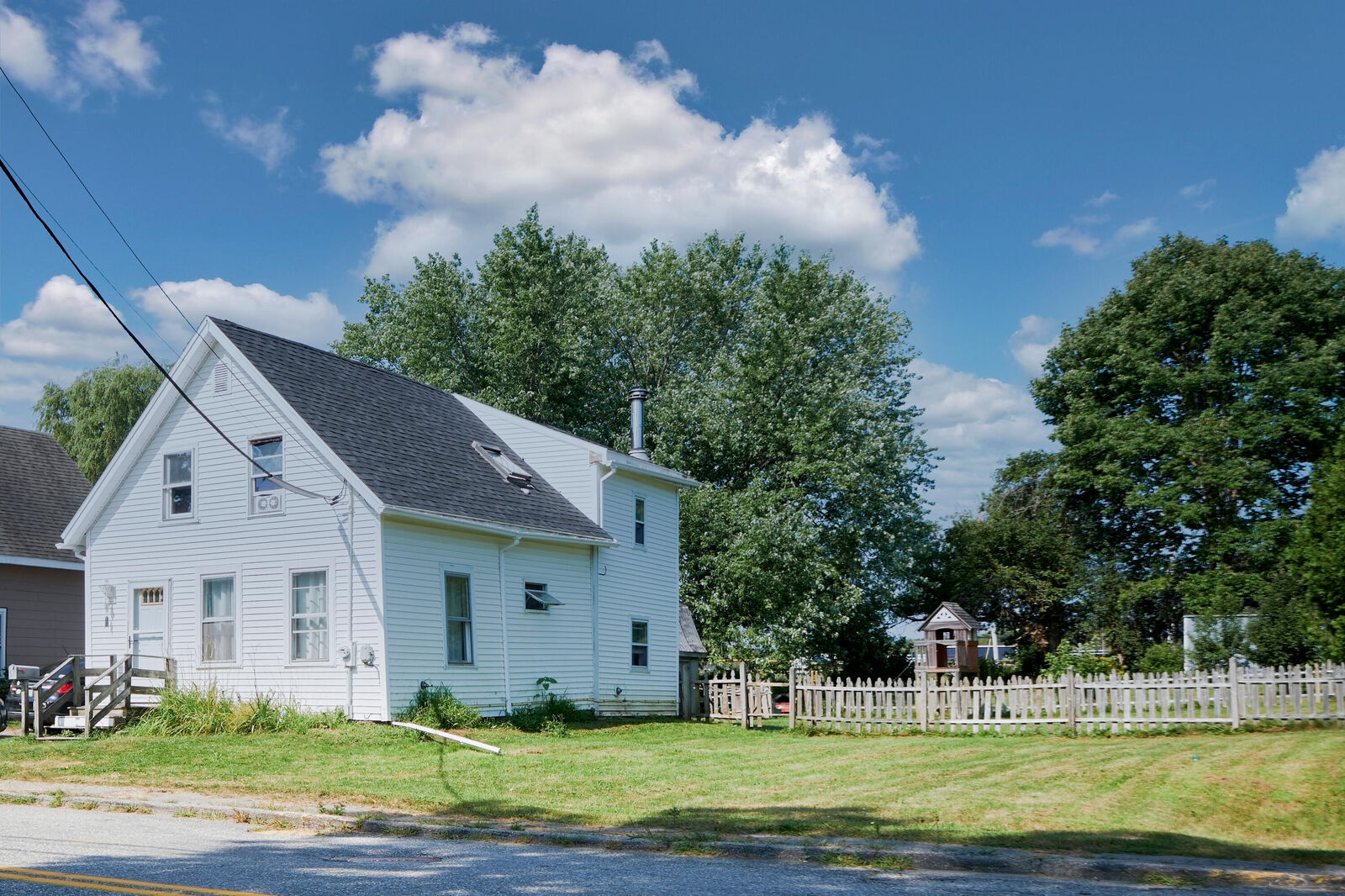 Property Photo: 40 Beechwood Street ME 04861