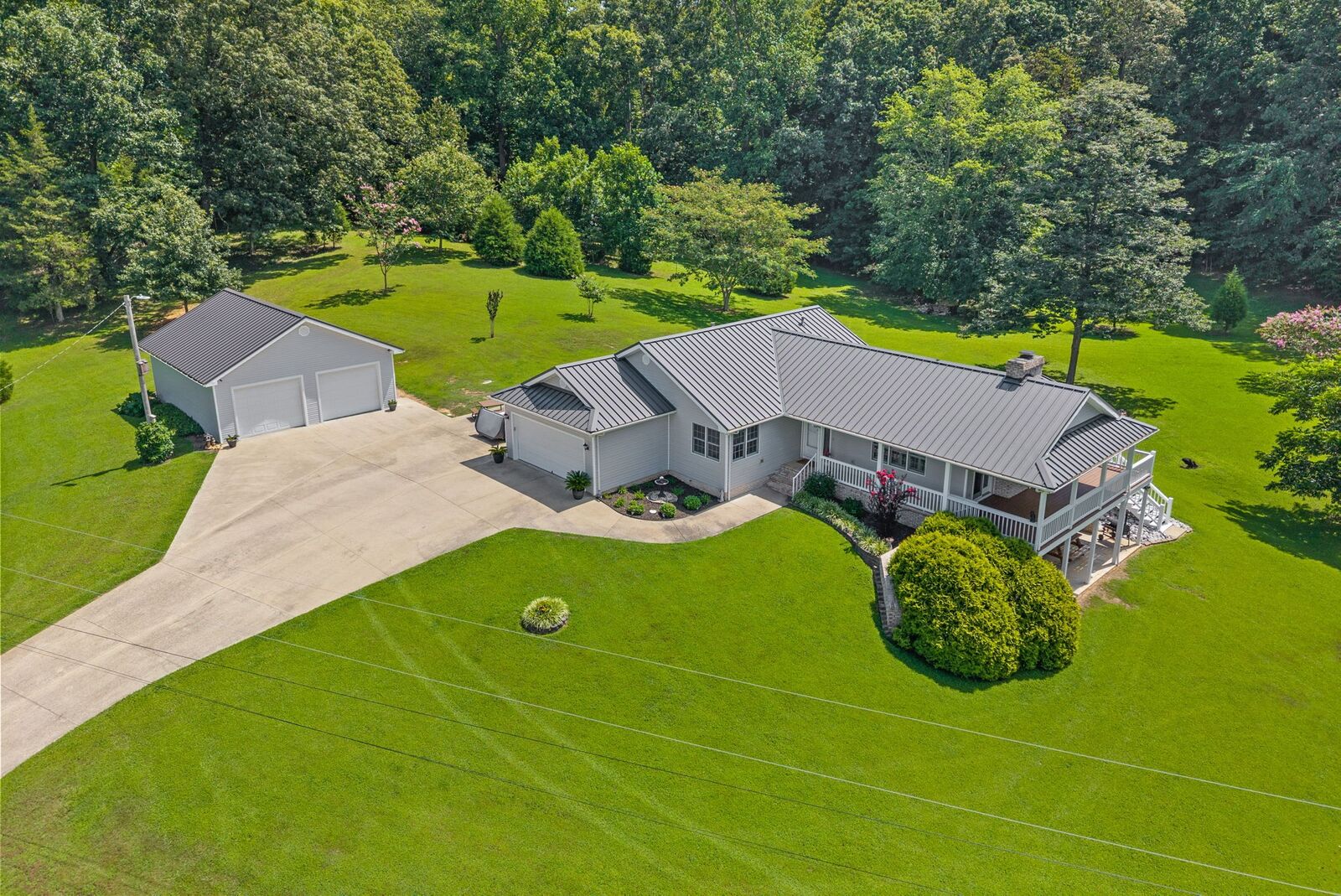Property Photo:  202 Partridge Pt  KY 42211 