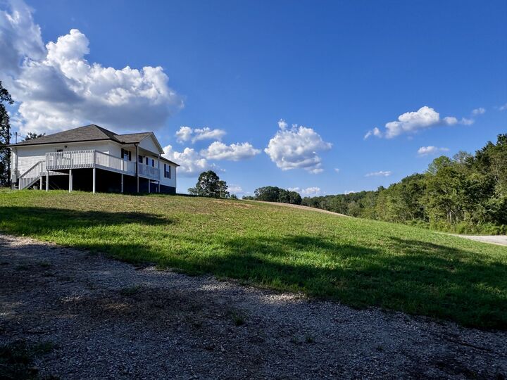 Property Photo:  1261 Brannon Rd  TN 38464 