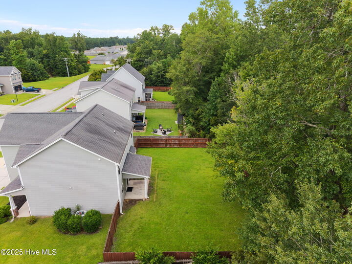 Property Photo:  206 Merin Height Road  NC 28546