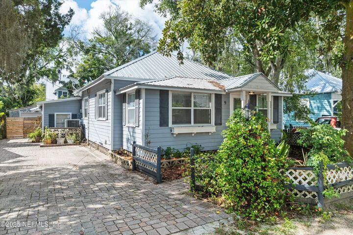 Property Photo:  9 East Lane  FL 32084
