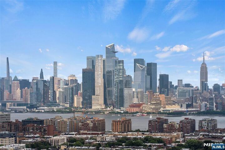 Property Photo:  100 Manhattan Avenue 2307  NJ 07087