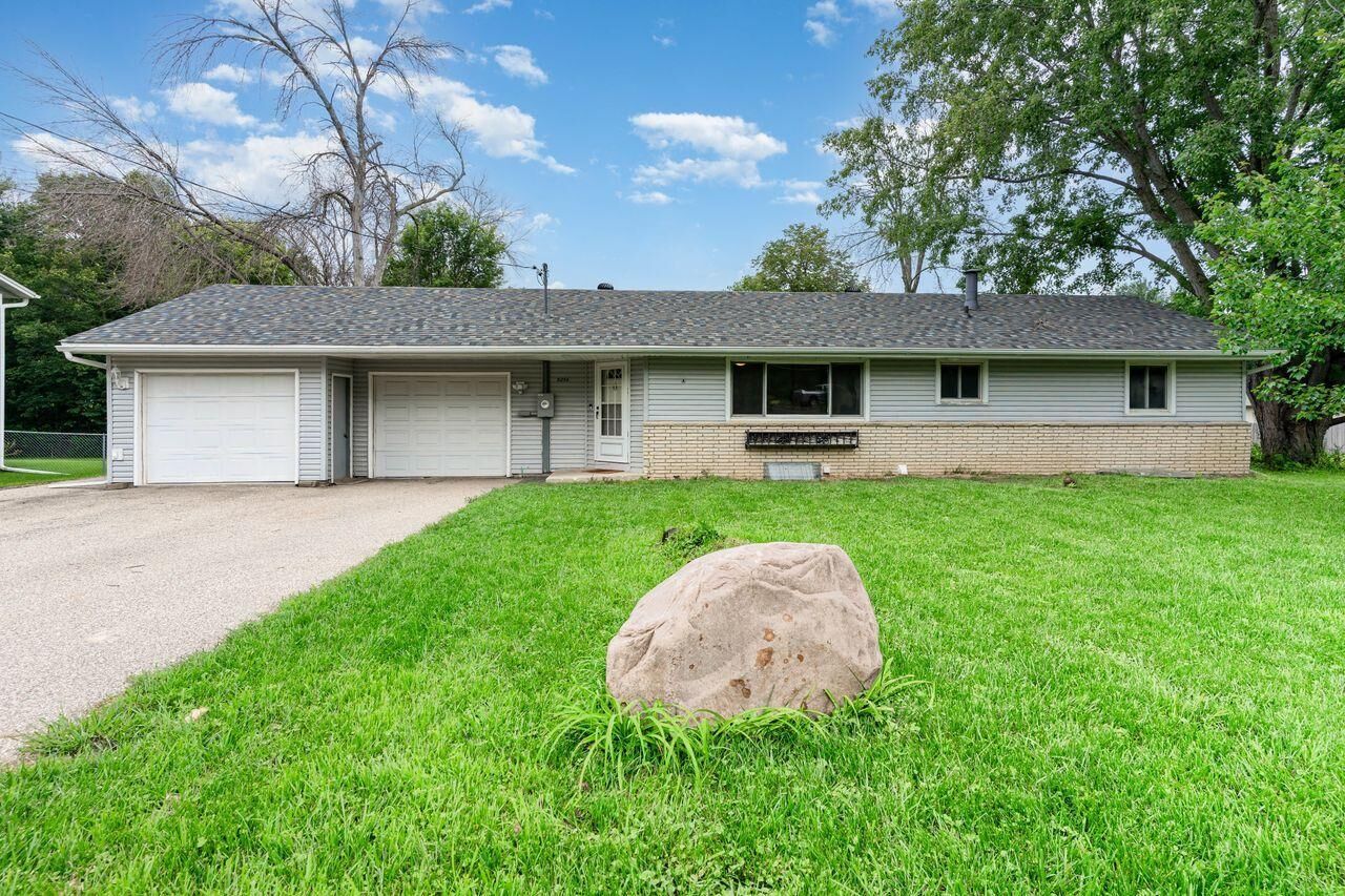 Property Photo:  9256 152nd Street W  MN 55372 