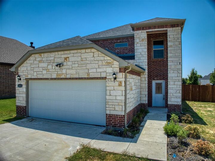 Property Photo:  2813 Belmont Drive  TX 75119 