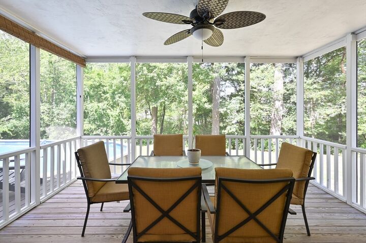 Property Photo:  20 Hemlock Rd  MA 01876 