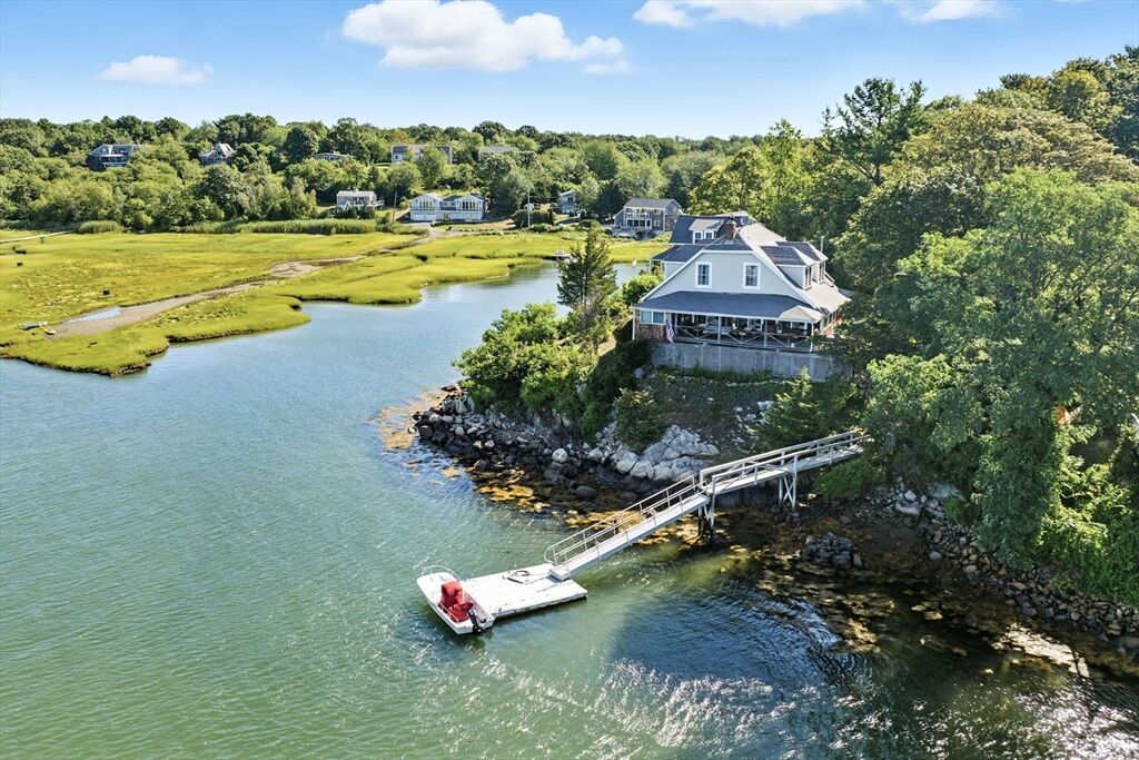 Property Photo:  13 & 10 Ferry Hill Rd  MA 01930 