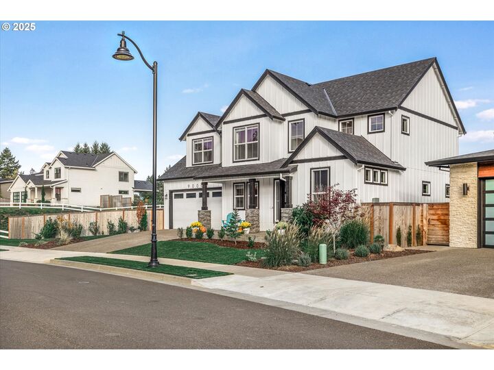 Property Photo:  9000 SE Stillwater Ln  OR 97086 