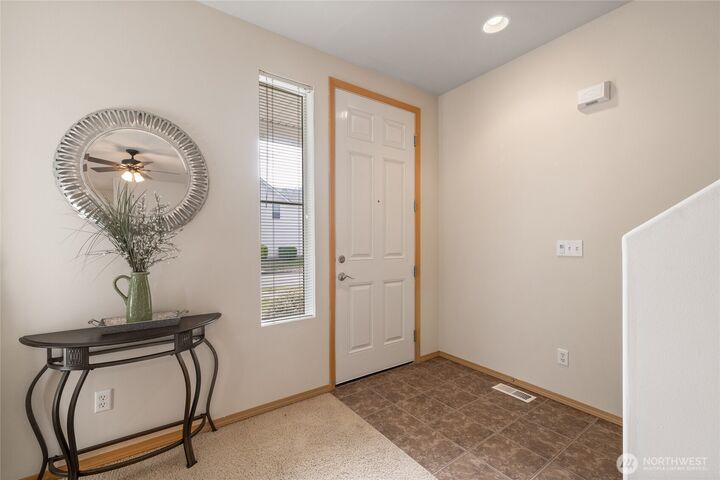 Property Photo: 2420 Simmons Street WA 98327
