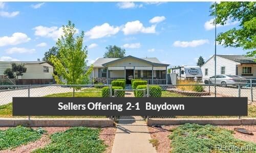 Property Photo:  1431 S Meade Street  CO 80219 