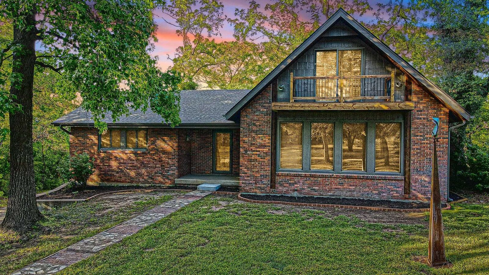 Property Photo: 7130 E 111th St. S. KS 67110-1030