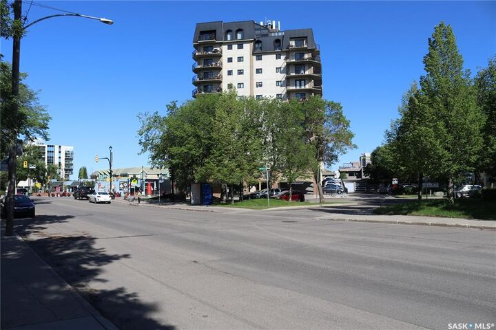 Property Photo:  611 University Drive 904  SK S7N 3Z1 