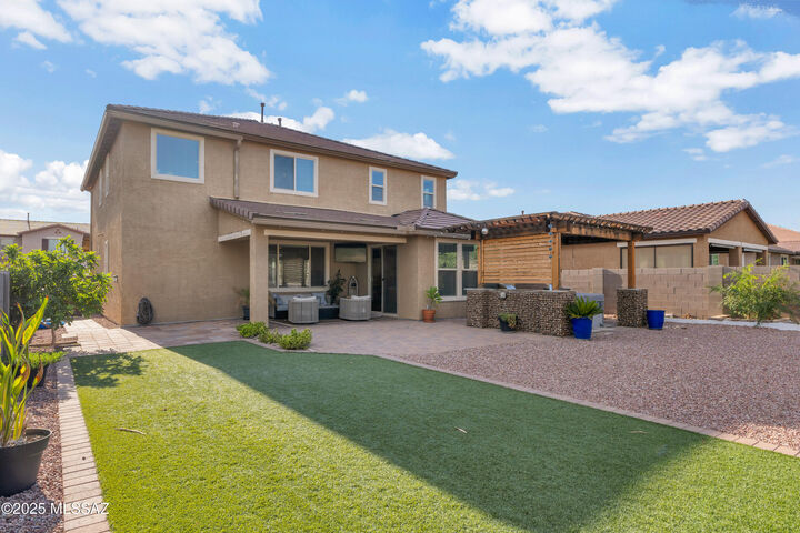 Property Photo: 4813 W Willow Wind Way AZ 85741