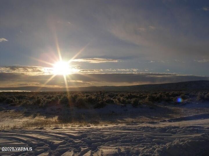 Property Photo:  Nka E Pheasant Hill Rd  WA 98908 