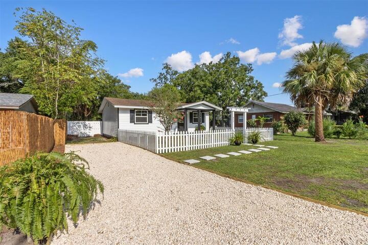 Property Photo: 617 9th Street FL 32034