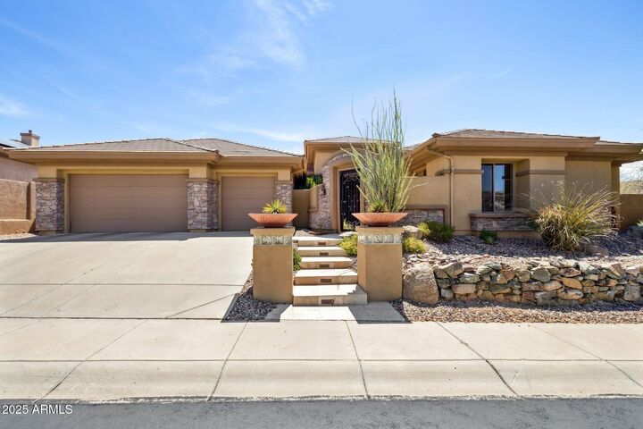 Property Photo:  42043 N Bradon Way  AZ 85086 