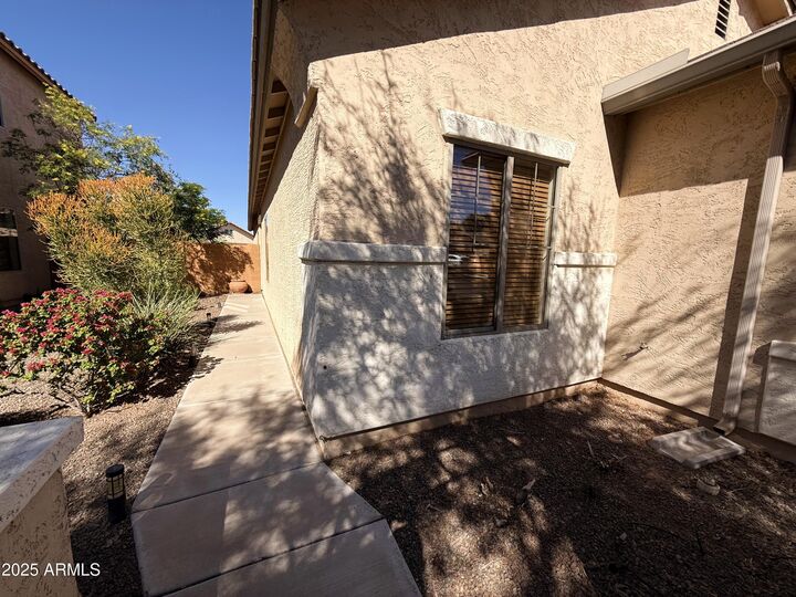 Property Photo: 26140 W Runion Drive AZ 85396