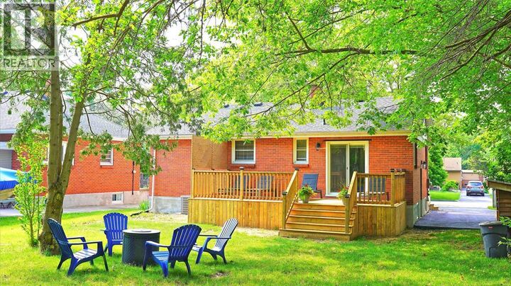 Photo de la propriété: 1100 Bruce Street ON N7V 3B3