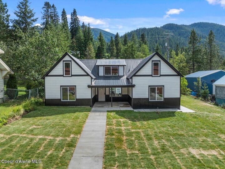 326 Park St  Mullan ID 83846 photo