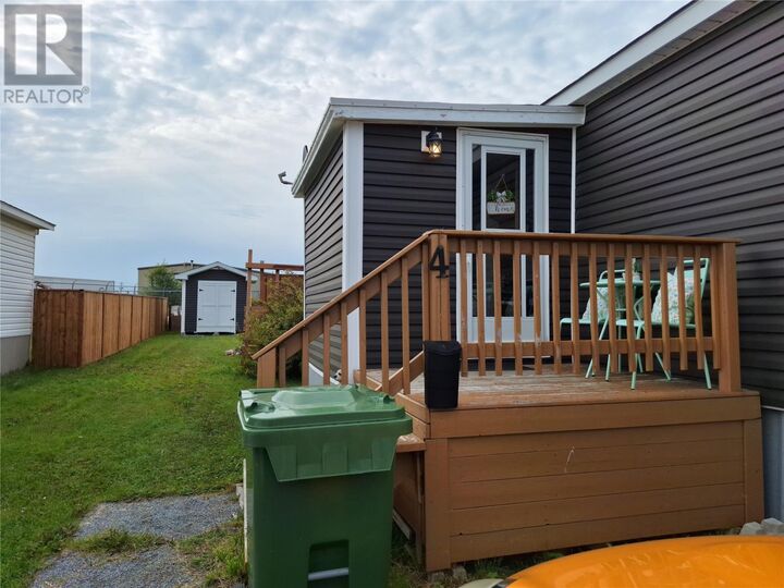 Property Photo:  4 Holland Crescent  NL A2N 3J3 