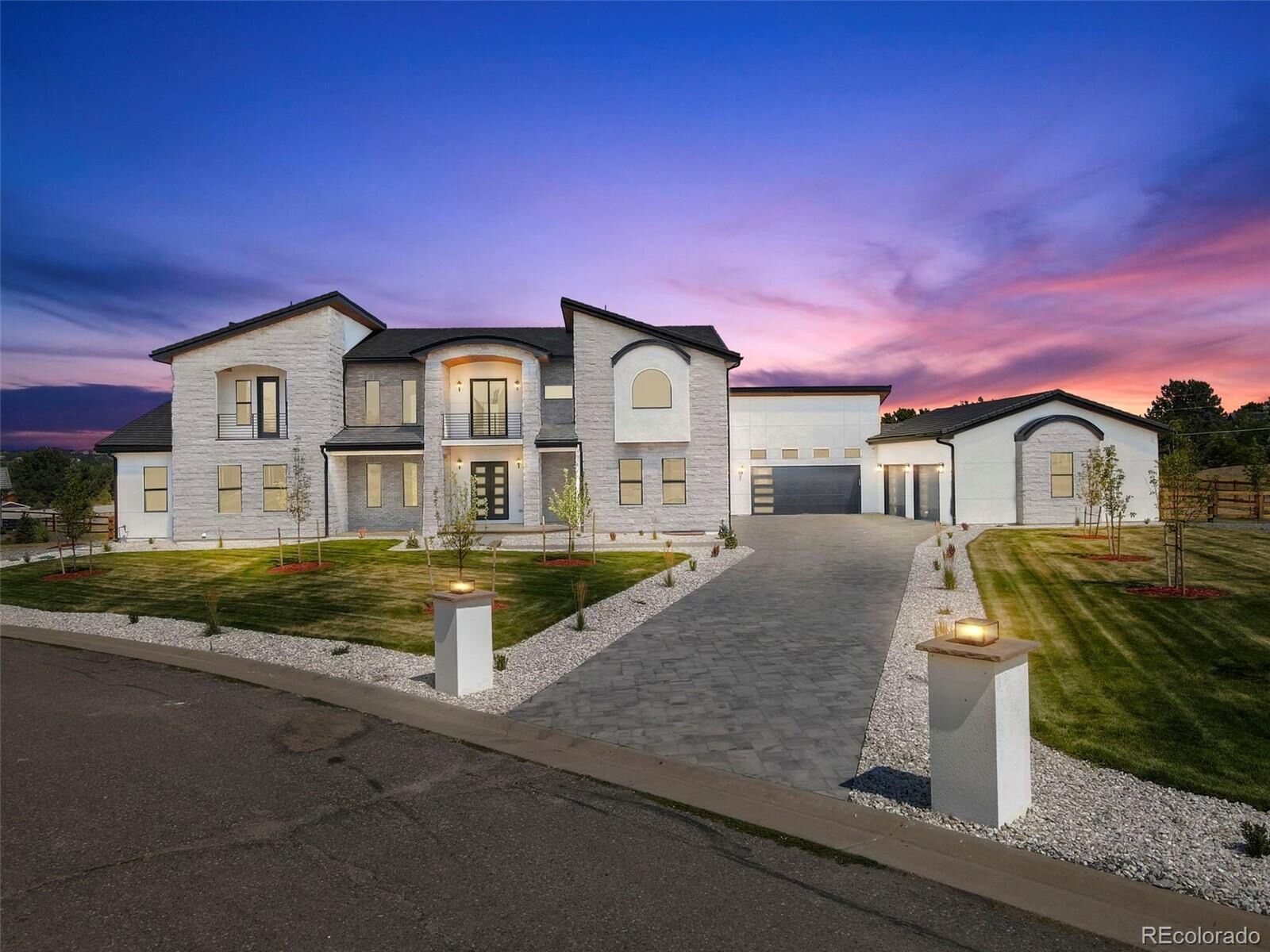 Property Photo:  6776 S Flanders Ct  CO 80016 