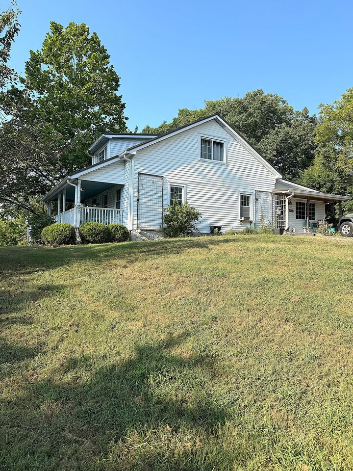 Property Photo: 510 St. Johns Road KY 40601